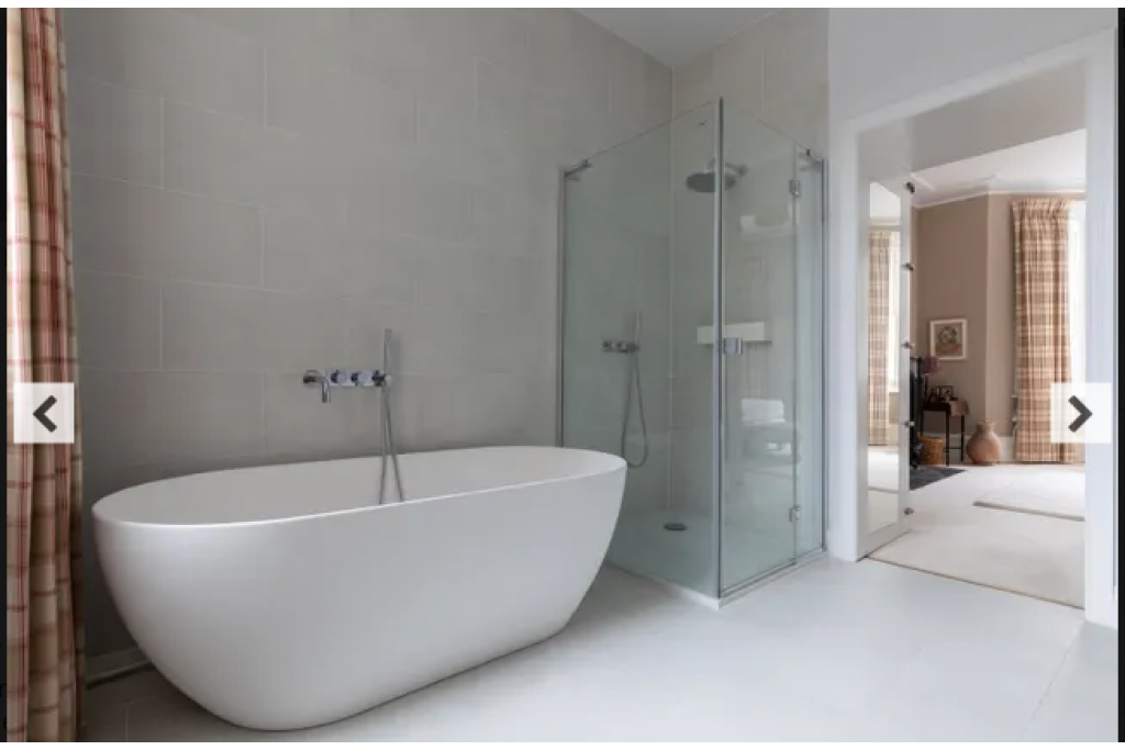 Radipole Road IV – Fulham – Charming 3-Bedroom Townhouse