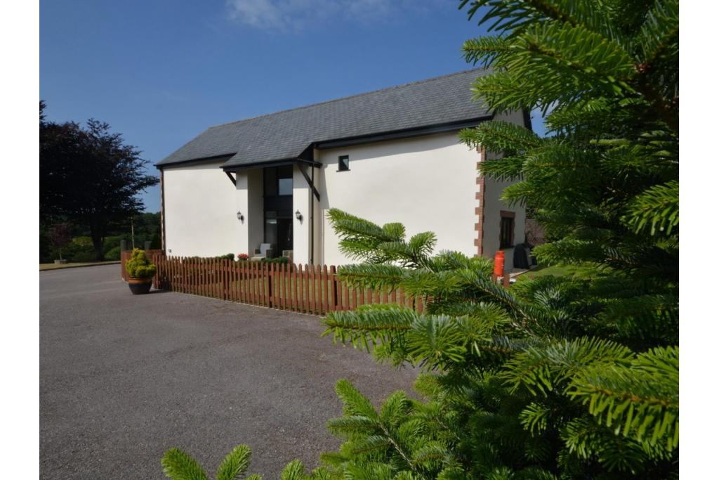 North Gate Barn South Molton (2mls NW), Exmoor