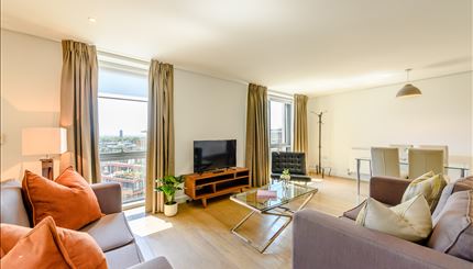 Luxury Waterside Living at 4B Merchant Square, Paddington Basin