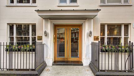 Hill Street Apartments, Mayfair W1J