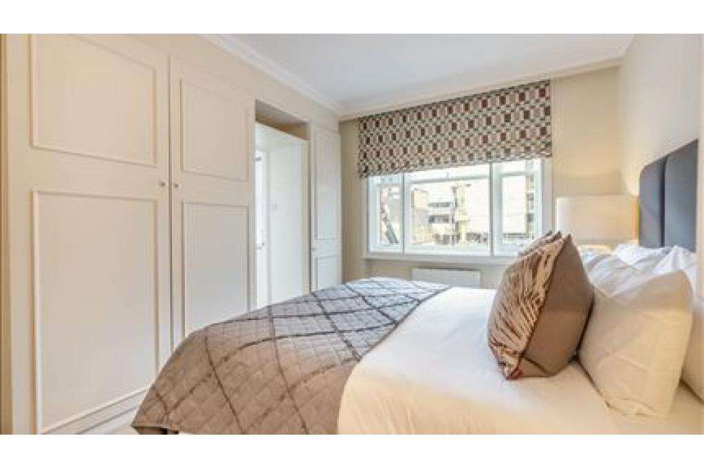 Hill Street Apartments, Mayfair W1J