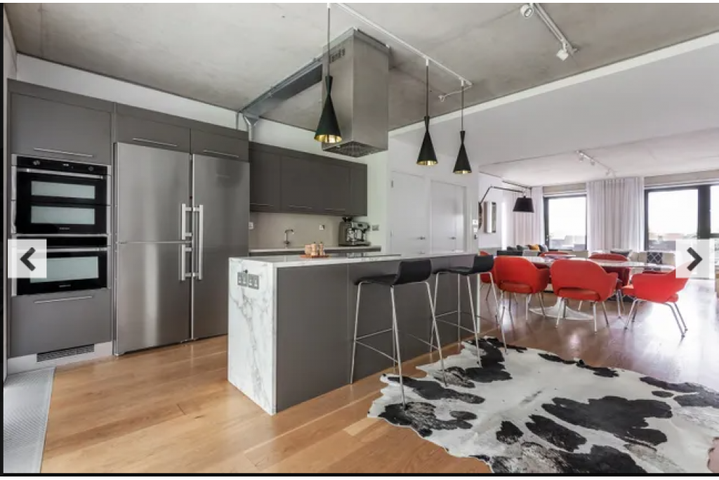 Compton Street – Stylish 2-Bedroom Apartment in Clerkenwell