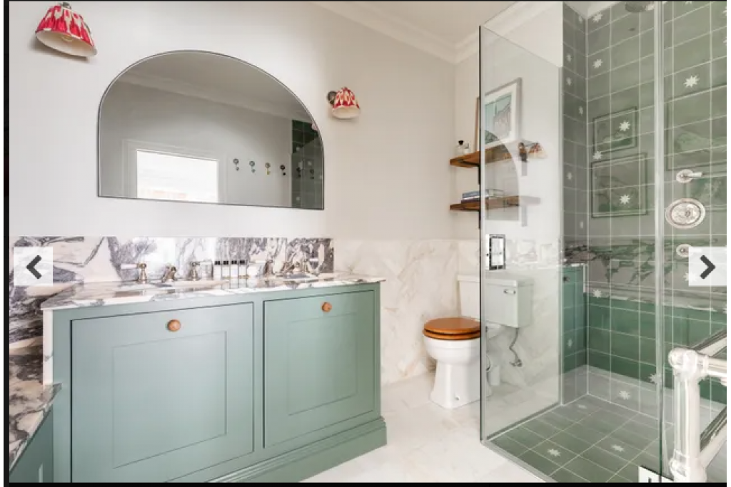 Ladbroke Gardens VII, Notting Hill – Charming 1-Bedroom Apartment with Private Garden – POA