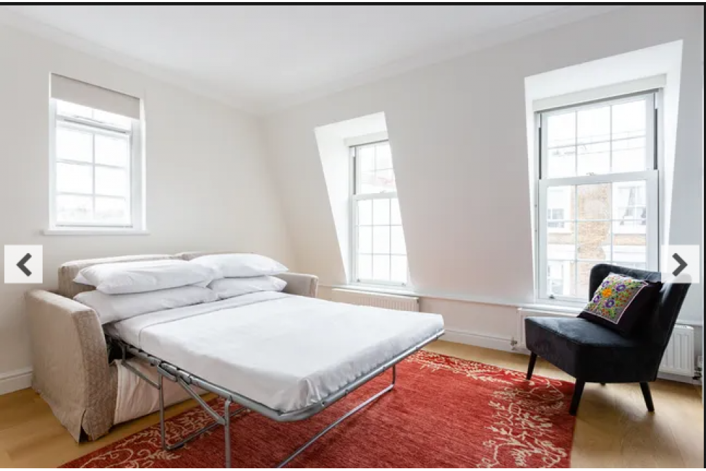 Edge Street IV, Notting Hill – Charming 2-Bedroom, 3-Bathroom Apartment with Balcony