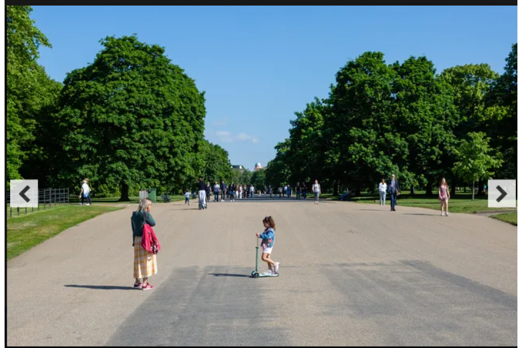 Edge Street IV, Notting Hill – Charming 2-Bedroom, 3-Bathroom Apartment with Balcony
