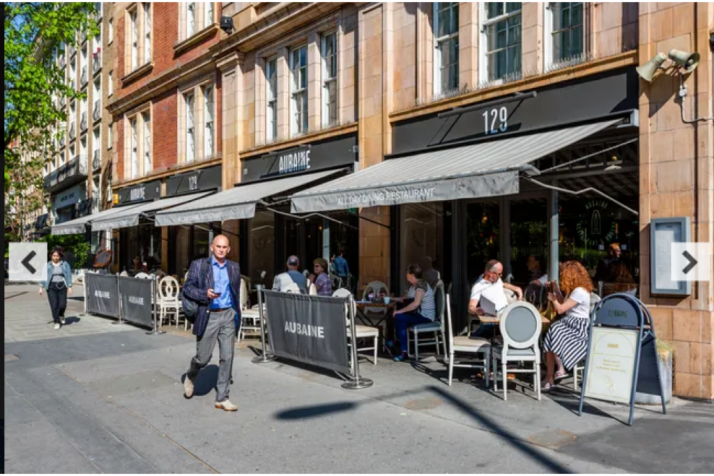 Edge Street IV, Notting Hill – Charming 2-Bedroom, 3-Bathroom Apartment with Balcony