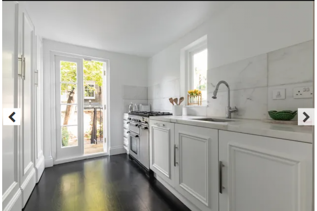 Edith Grove VIII, Chelsea – Charming 2-Bedroom Townhouse with Garden – POA