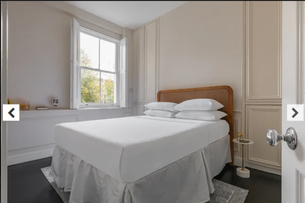 Edith Grove VIII, Chelsea – Charming 2-Bedroom Townhouse with Garden – POA