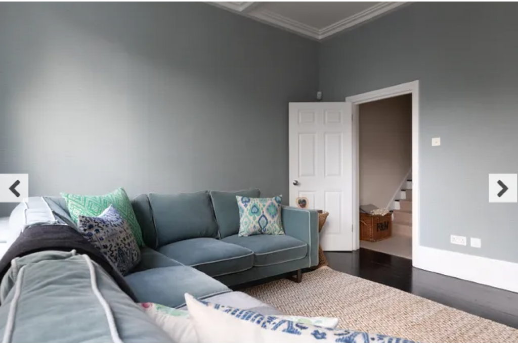 Edith Grove VIII, Chelsea – Charming 2-Bedroom Townhouse with Garden – POA