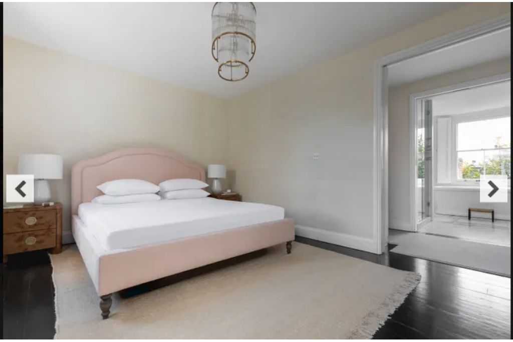 Edith Grove VIII, Chelsea – Charming 2-Bedroom Townhouse with Garden – POA