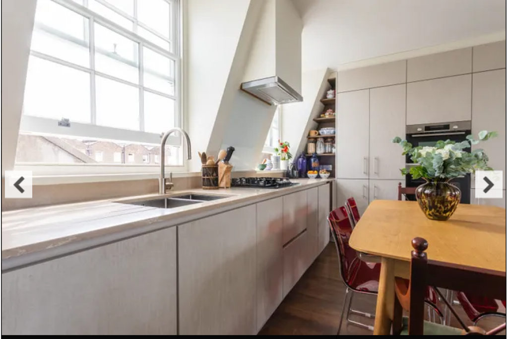 Chepstow Road X, Notting Hill – Stylish 2-Bedroom Retreat with Private Terrace – POA