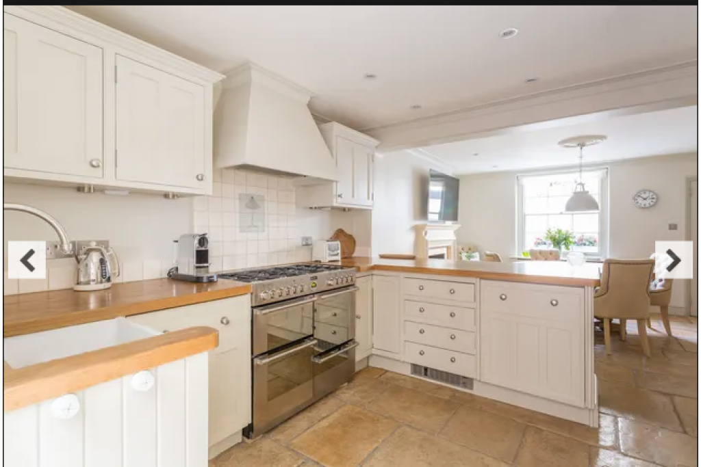 Kinnerton Street, Belgravia – Elegant 3-Bedroom Luxury Retreat – POA