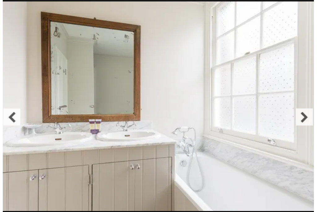 Kinnerton Street, Belgravia – Elegant 3-Bedroom Luxury Retreat – POA