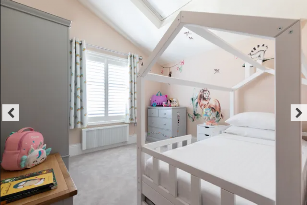 Crondace Road, Fulham – Spacious 6-Bedroom Family Home – POA POA – Min. 5 Nights