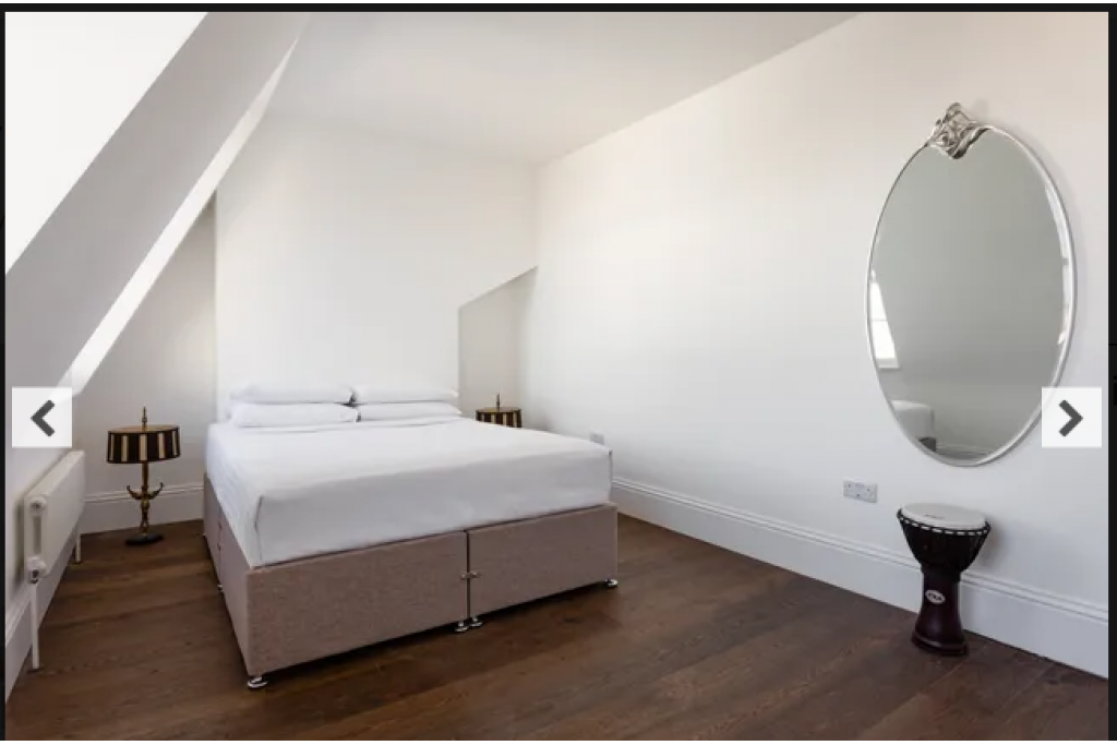 Fulham Road X, Chelsea – Stylish 3-Bedroom Apartment with Bold Decor – POA