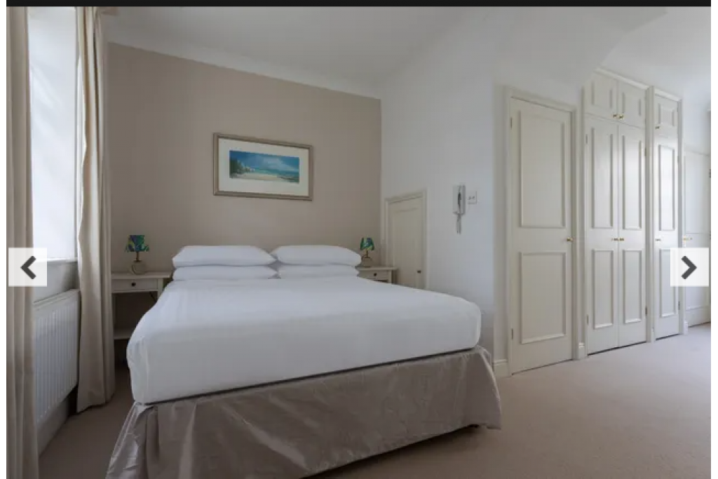 Bathurst Mews III, Bayswater – Charming 2-Bedroom Retreat with Private Ensuite Bathrooms