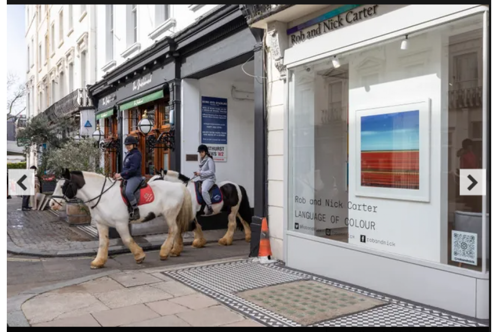 Bathurst Mews III, Bayswater – Charming 2-Bedroom Retreat with Private Ensuite Bathrooms