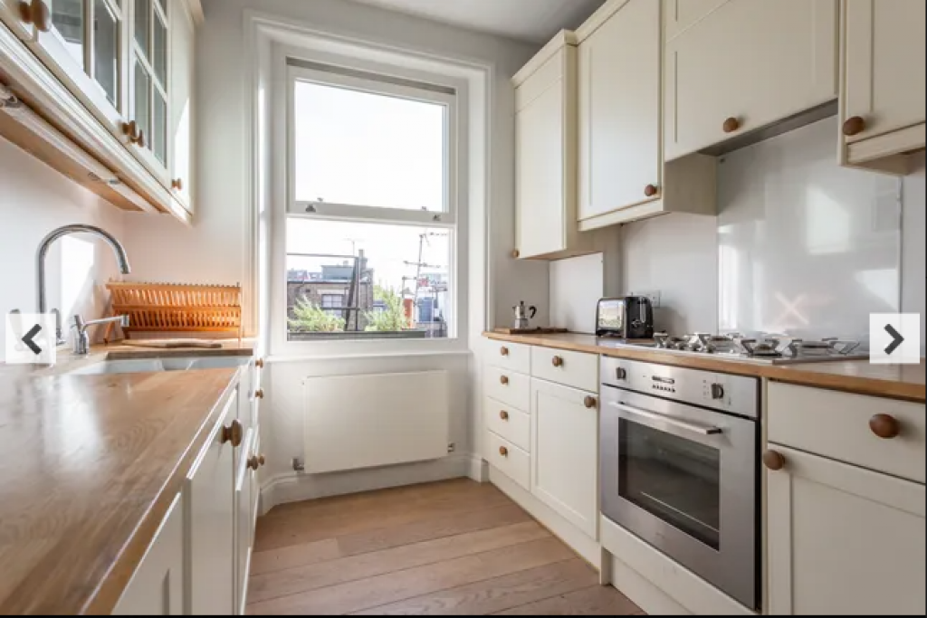 Cresswell Gardens IV, South Kensington – Elegant 2-Bedroom Apartment in London’s Museum Quarter