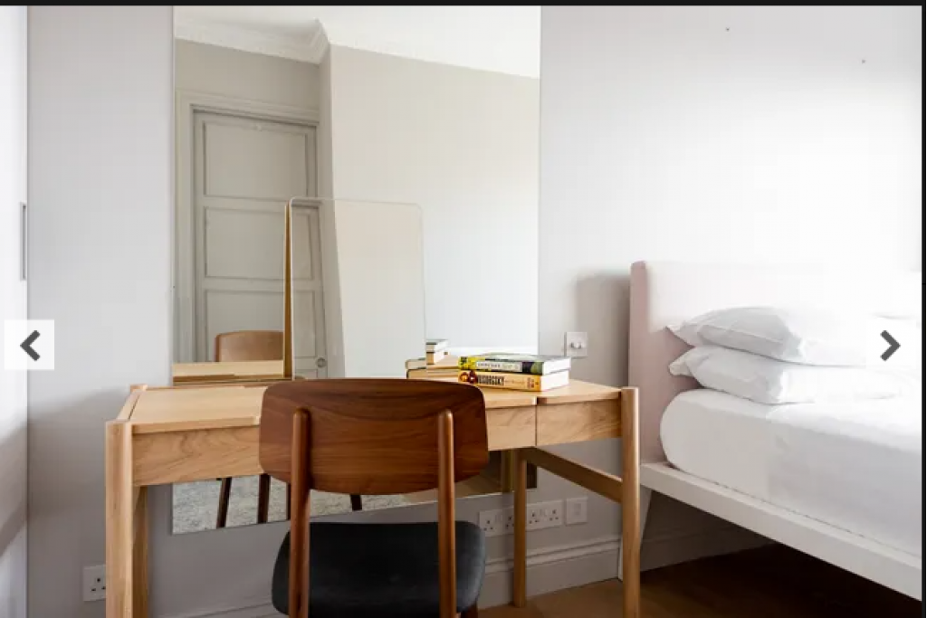 Cresswell Gardens IV, South Kensington – Elegant 2-Bedroom Apartment in London’s Museum Quarter