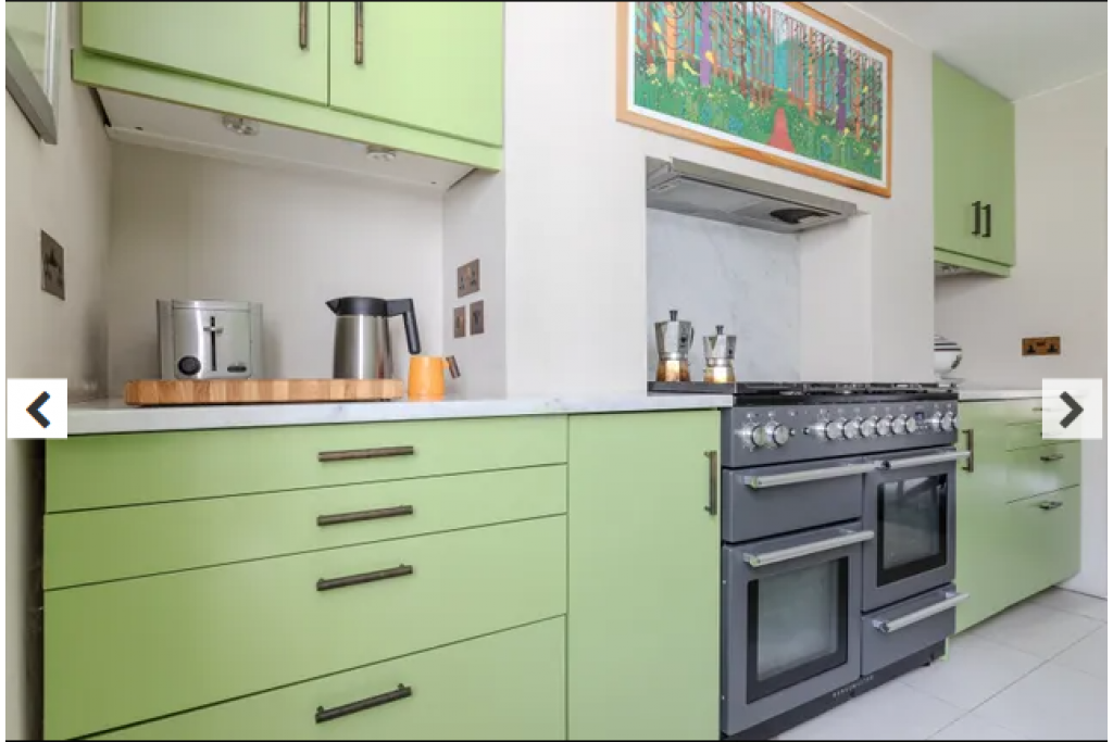 Hemingford Road IV, Islington – Stylish 2-Bedroom Georgian Home with Garden – POA