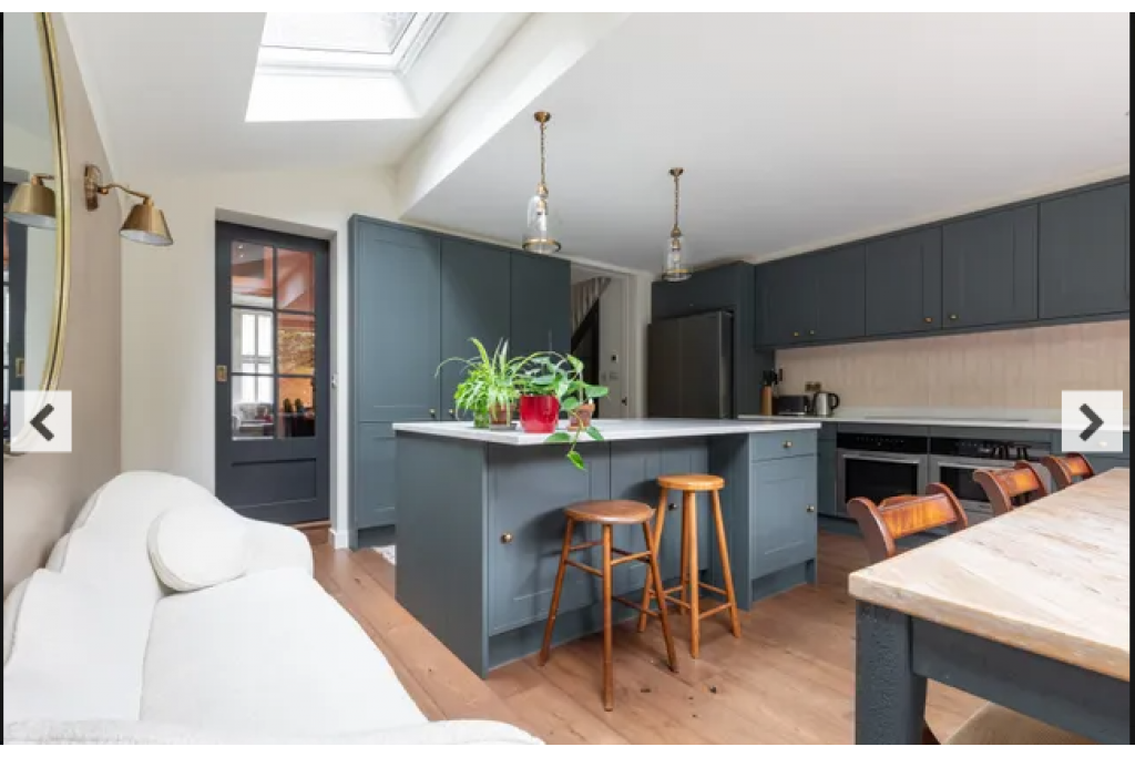 Brewster Gardens III, Ladbroke Grove – Stylish 4-Bedroom Retreat – POA