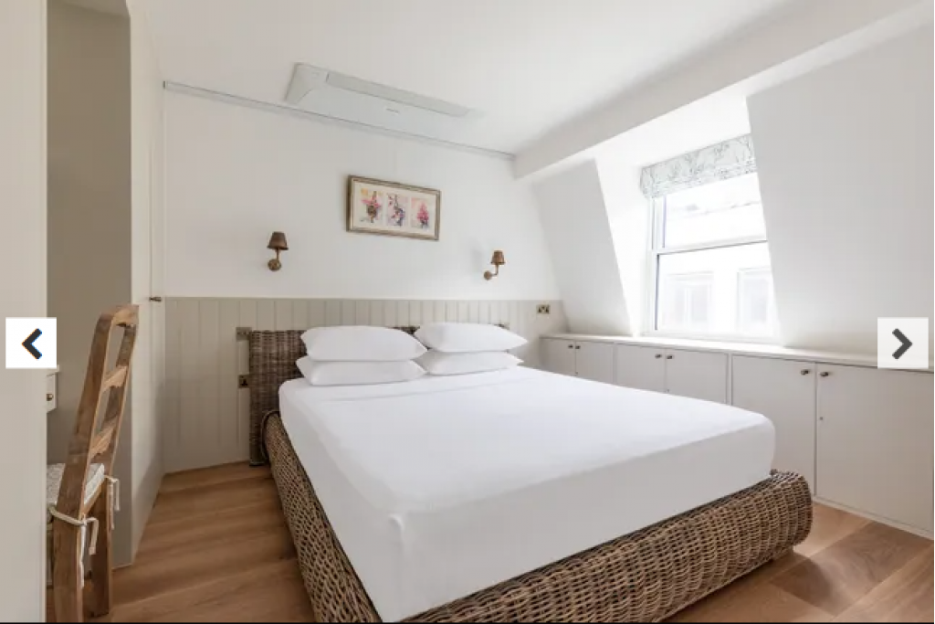 Alba Place III, Notting Hill – Stylish 2-Bedroom Mews Home – POA