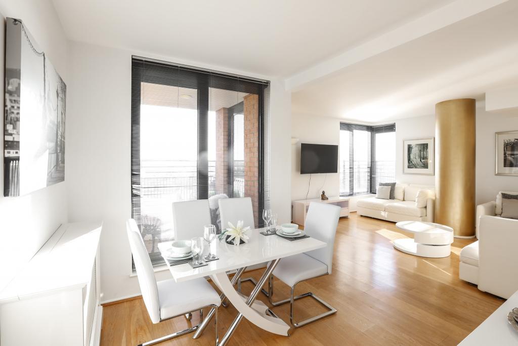 Stylish Two-Bedroom Apartment in the Heart of South Kensington