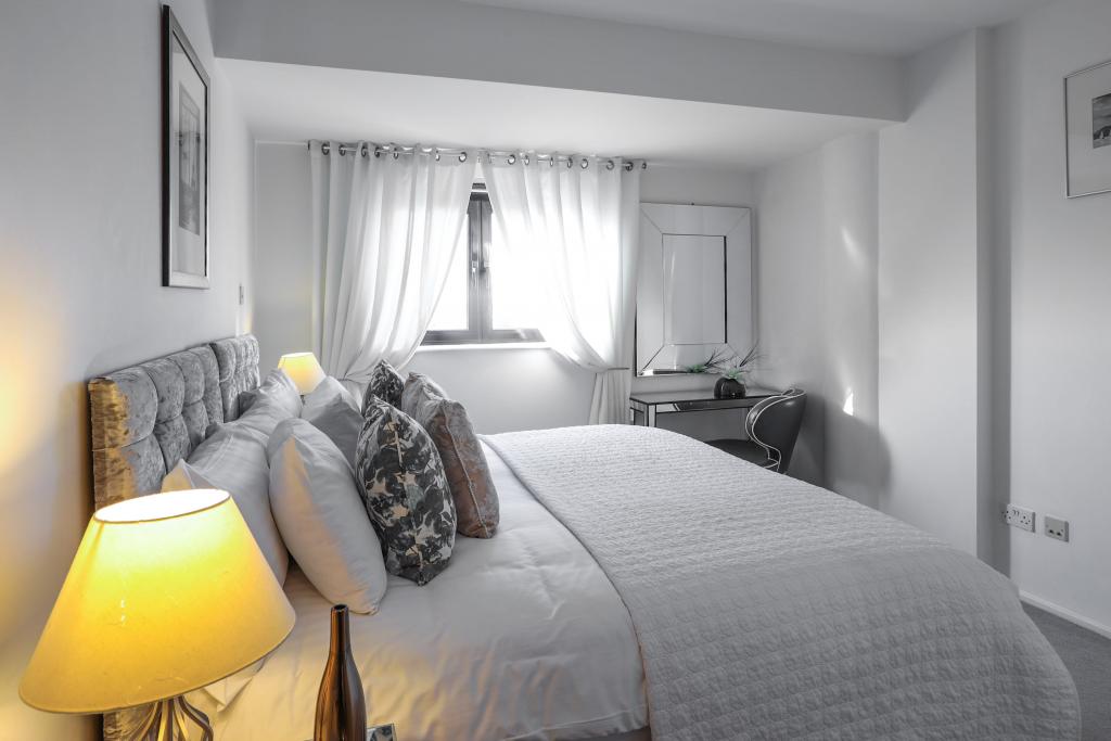 Stylish Two-Bedroom Apartment in the Heart of South Kensington