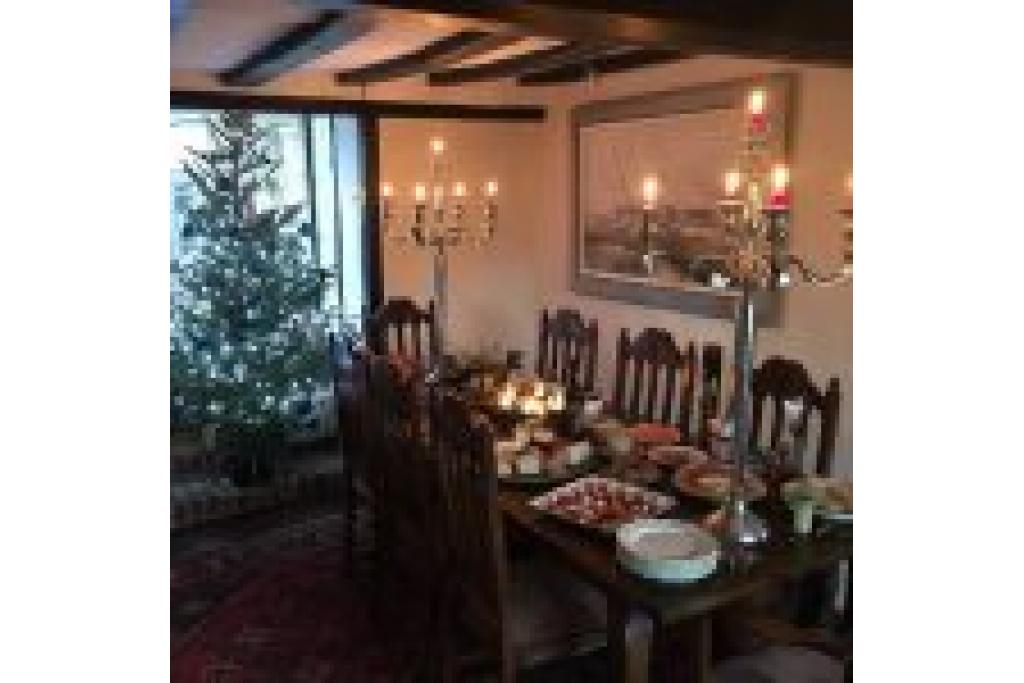 Picturesque Grade 2 Listed Thatched House in Suffolk