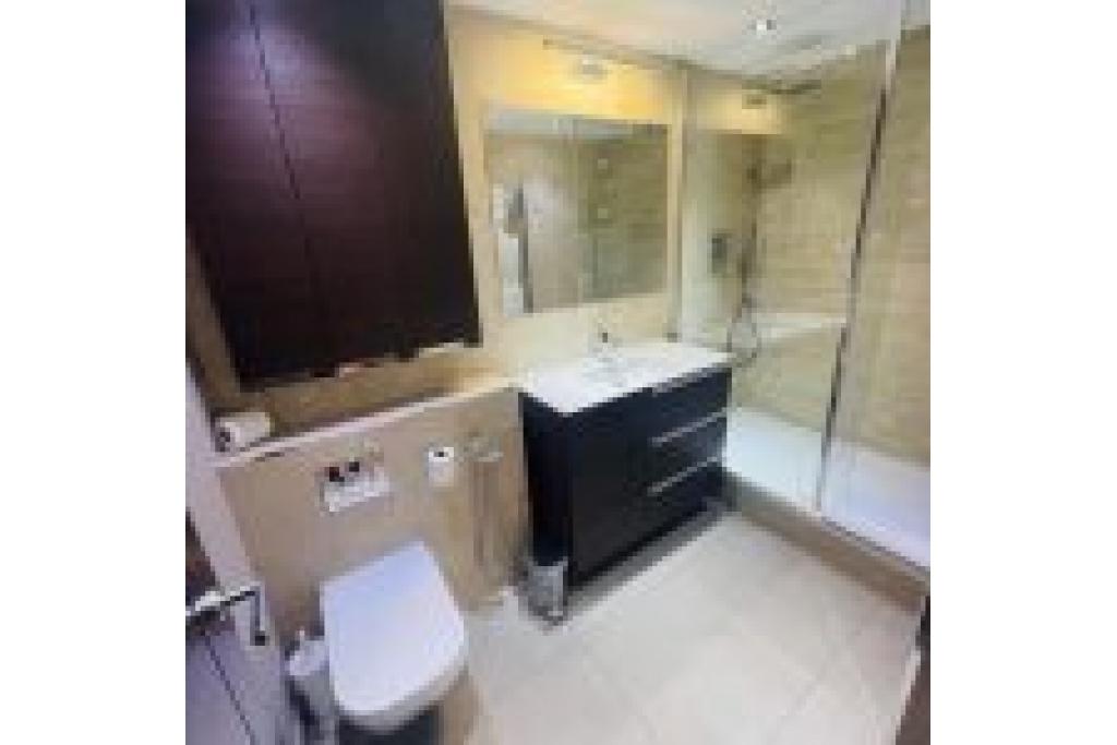 Modern Two Bedroom Apartment in Gloucester Road, South Kensington