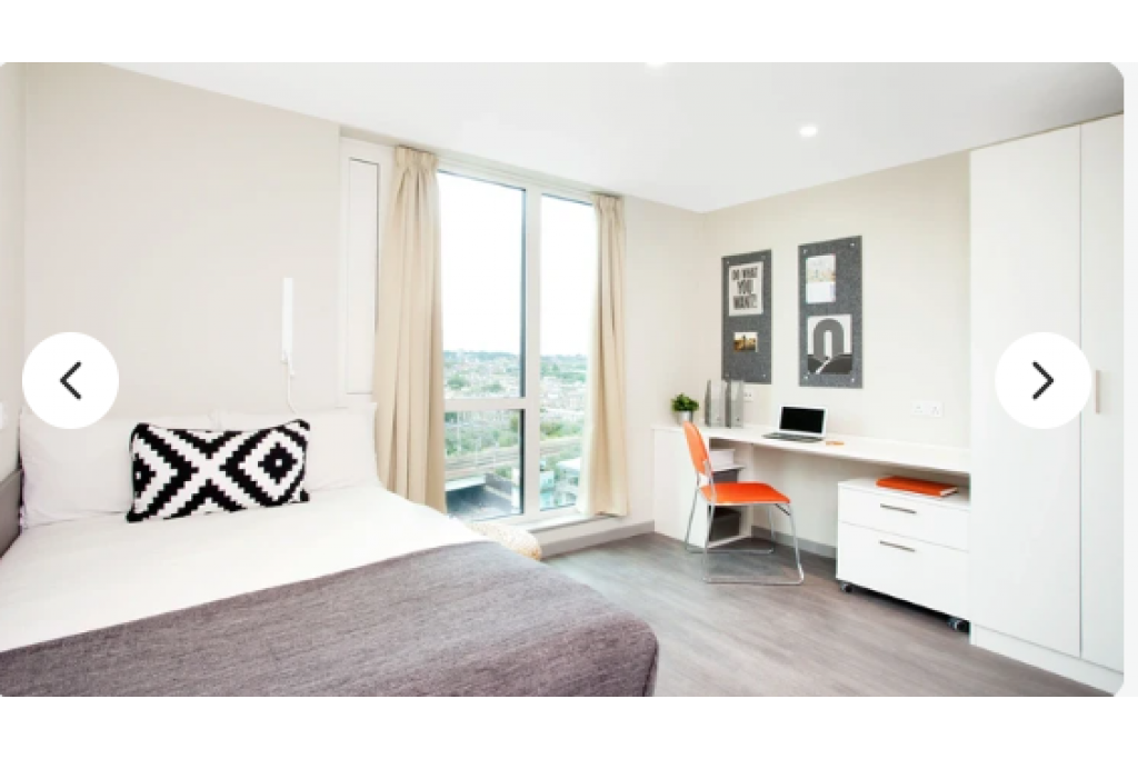 Partly Accessible Ensuite Room in Stapleton House – Ideal for Comfortable Shared Living