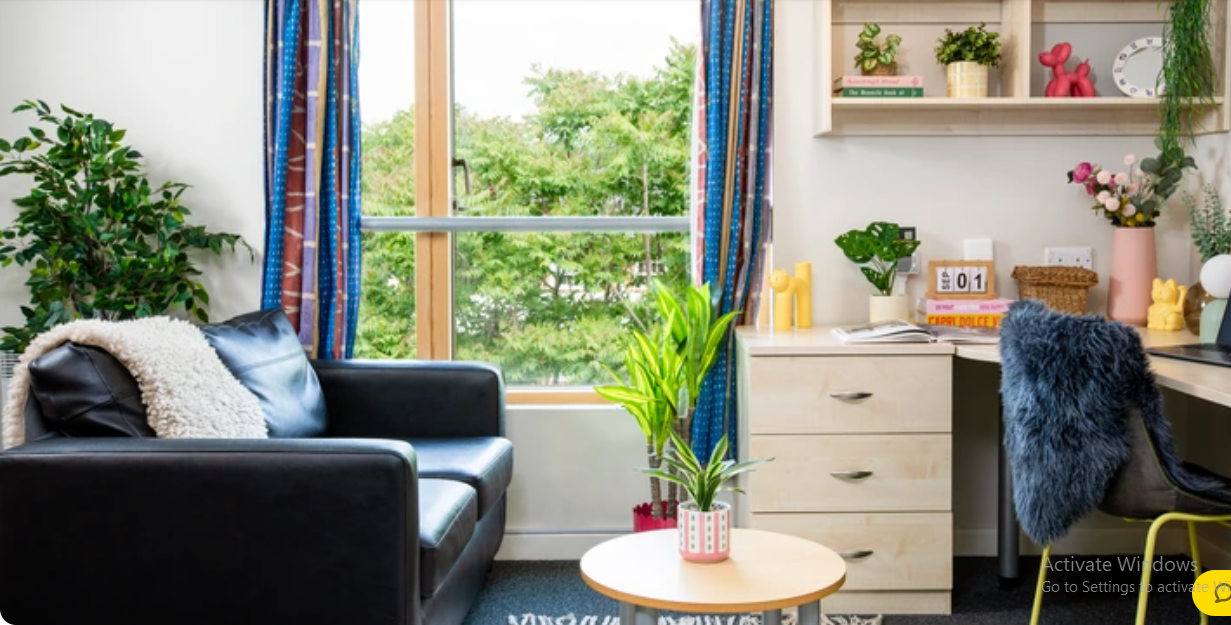 Somerset Court  Studio Space Available – Student Accommodation in Central London