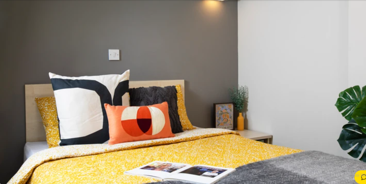 Somerset Court – One Bed Flat in Central London