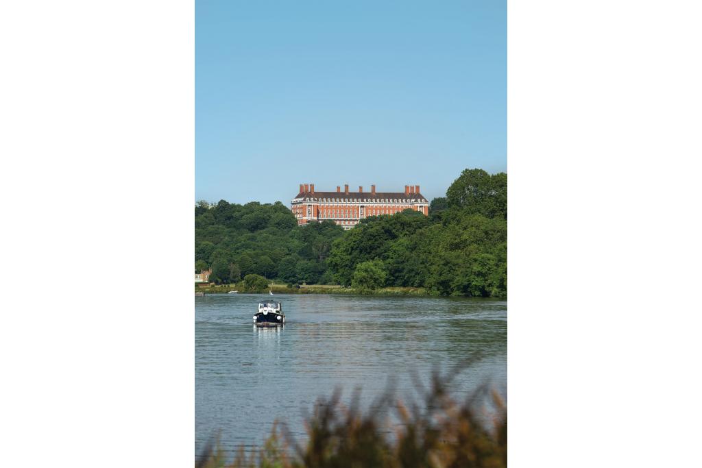 The Star and Garter - Luxurious 2, 3 & 4 Bedroom Apartments & Studio