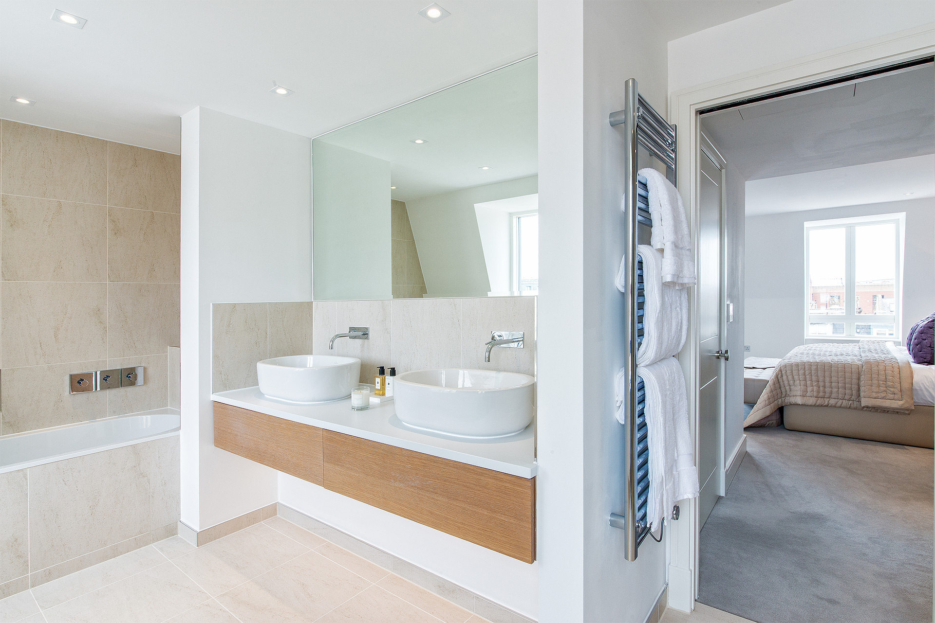 London Square Fulham - Luxurious 3, 4 & 5 Bedroom Townhouses