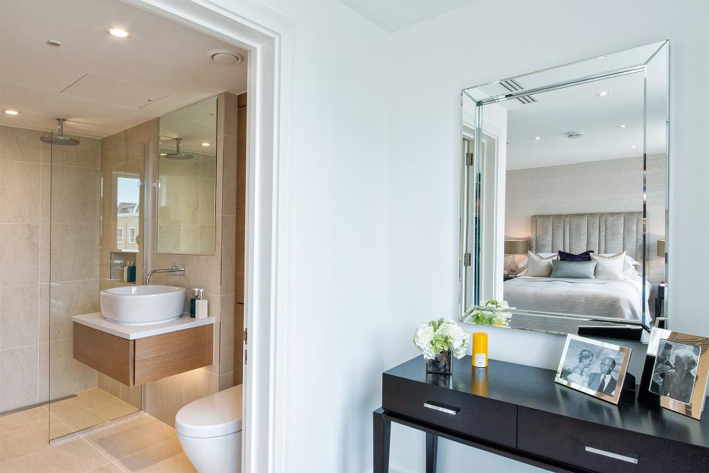 London Square Fulham - Luxurious 3, 4 & 5 Bedroom Townhouses