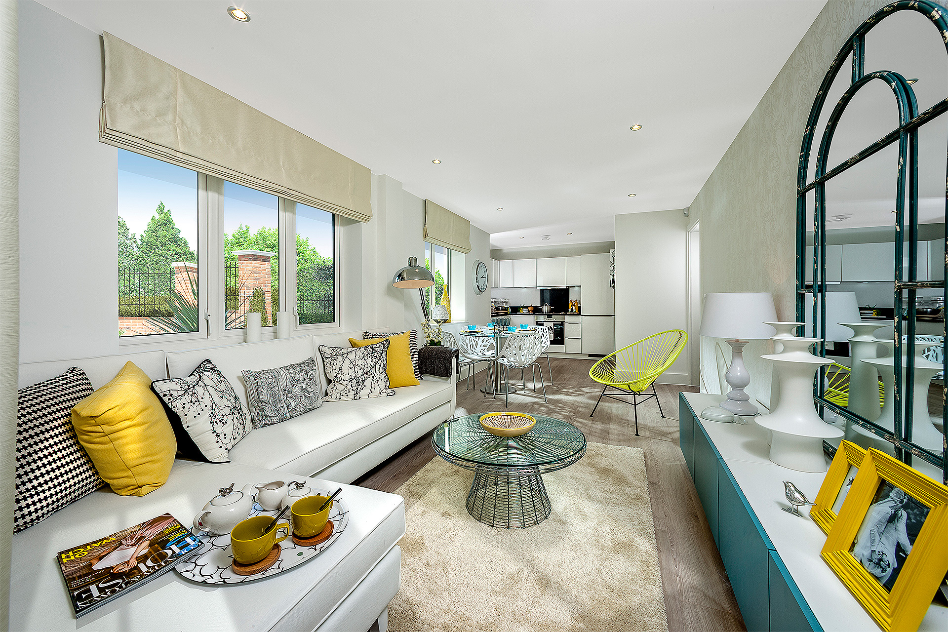 London Square Ruislip - Stylish 1, 2, 3 & 4 Bedroom Houses & Apartments
