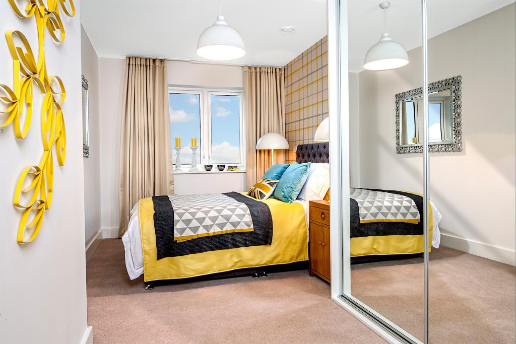 London Square Ruislip - Stylish 1, 2, 3 & 4 Bedroom Houses & Apartments