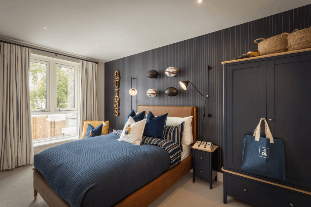 London Square Twickenham Square - Apartments from £475,000 | 3 Bedroom Townhouses from £1,405,000