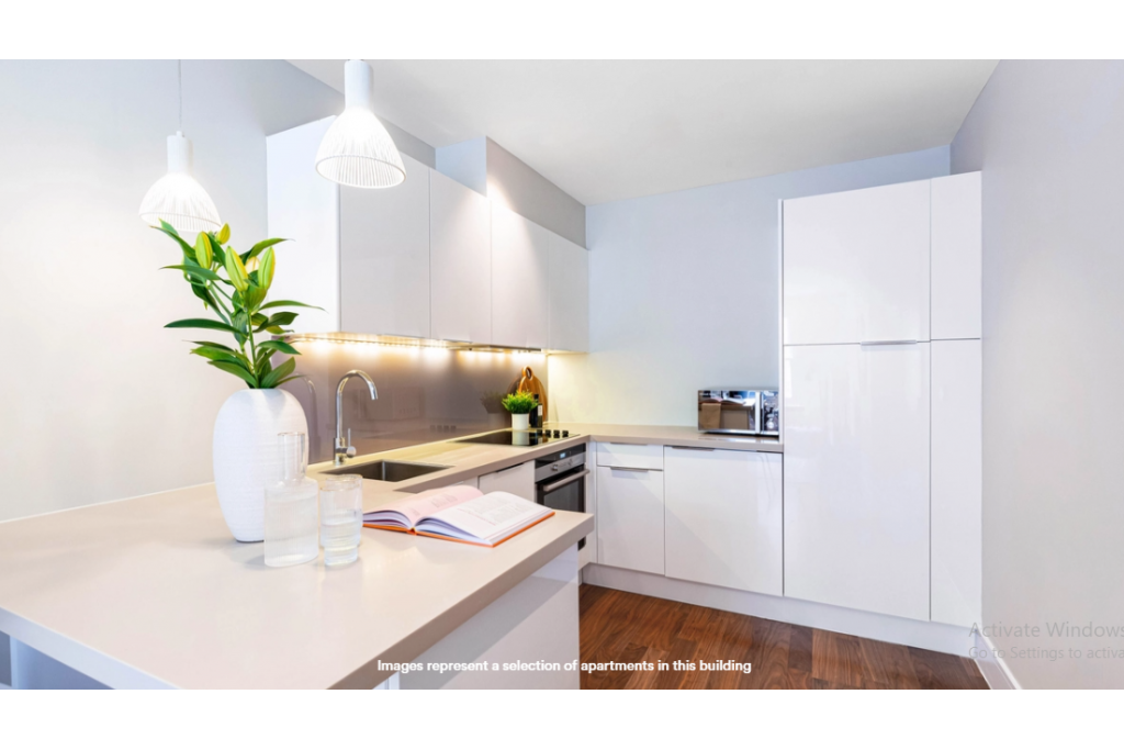 Modern One-Bed Apartment with Riverside Views