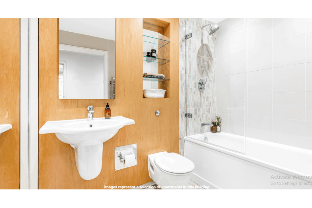 Sophisticated One and Two-Bed Apartments Near the Tower of London