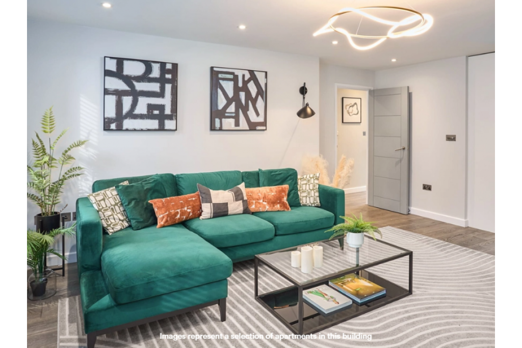 Stylish Two-Bedroom Penthouse in the Heart of Soho