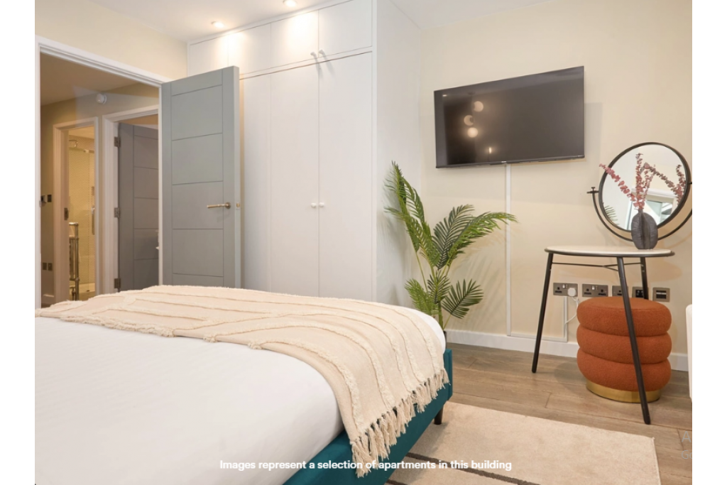 Stylish Two-Bedroom Penthouse in the Heart of Soho