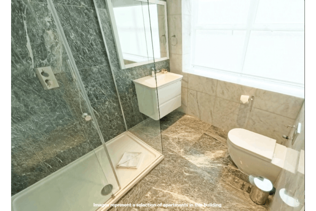 Spacious Three-Bedroom Apartments Near Buckingham Palace