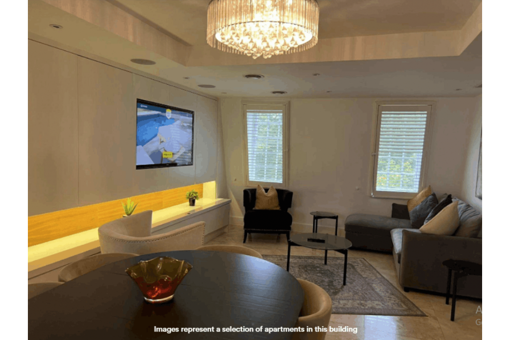 Spacious Three-Bedroom Apartments Near Buckingham Palace