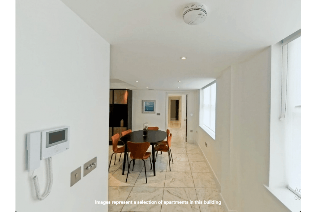 Spacious Three-Bedroom Apartments Near Buckingham Palace