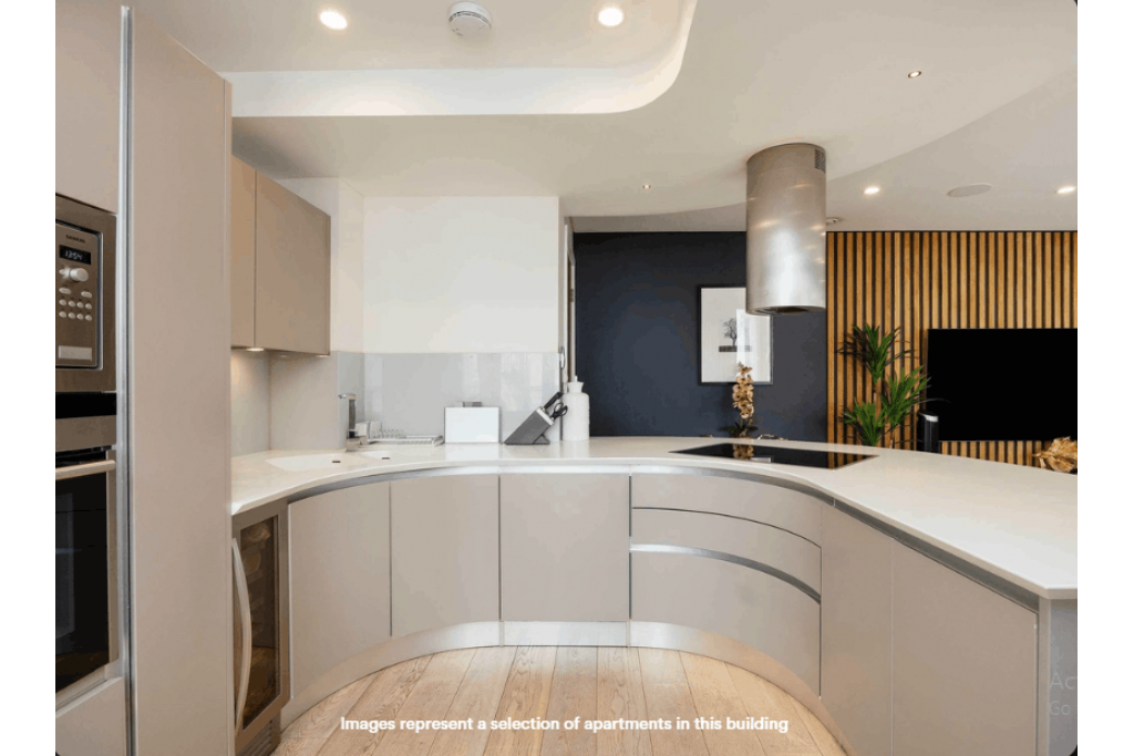 Two-Bedroom Corporate Apartment - Westbourne Gardens, London