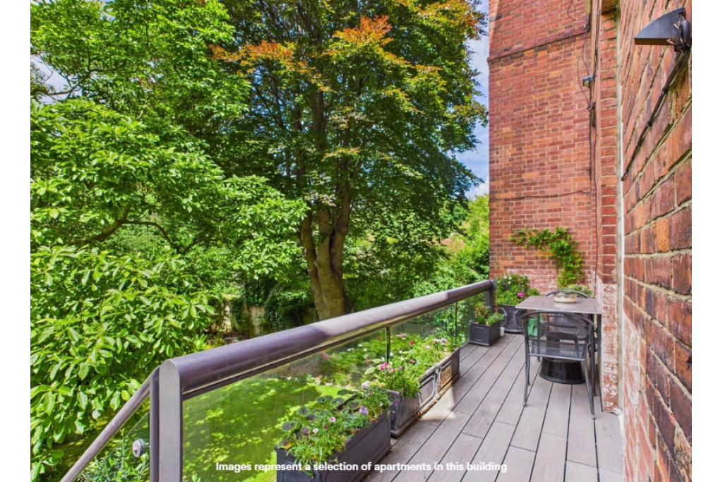 Two-Bedroom Corporate Apartment - Fitzjohns Avenue, Hampstead, London