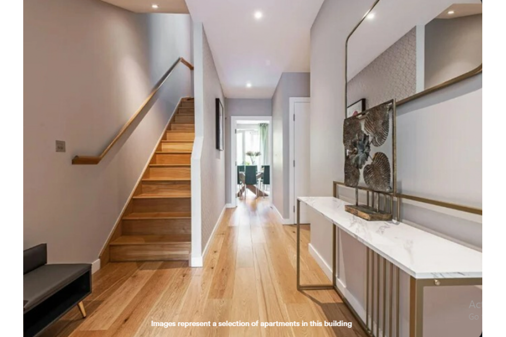 Three-Bedroom Townhouse - Danvers Avenue, SW11 1AG, London