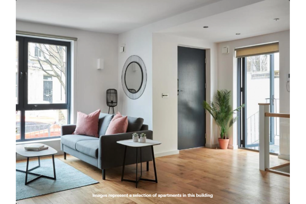 One-Bedroom and Two-Bedroom Corporate Apartments - Hammersmith Mews, W6 0PA, London